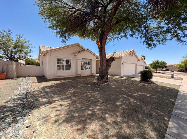 9946 E Paseo De La Masada, Tucson, AZ 85747