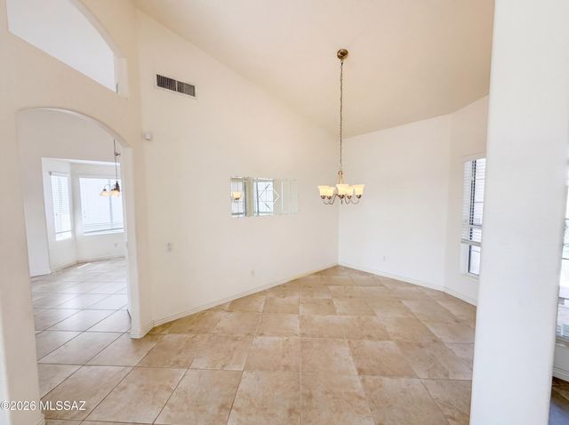 9946 E Paseo De La Masada, Tucson, AZ 85747