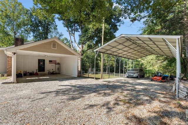 39 Cheryl Drive, Carrollton, GA 30116