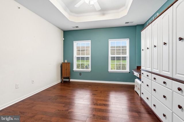 1125 ARBOUR LN, Quakertown, PA 18951