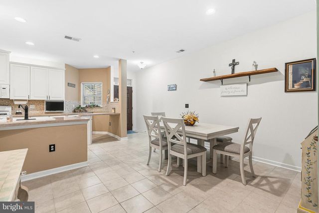 1125 ARBOUR LN, Quakertown, PA 18951