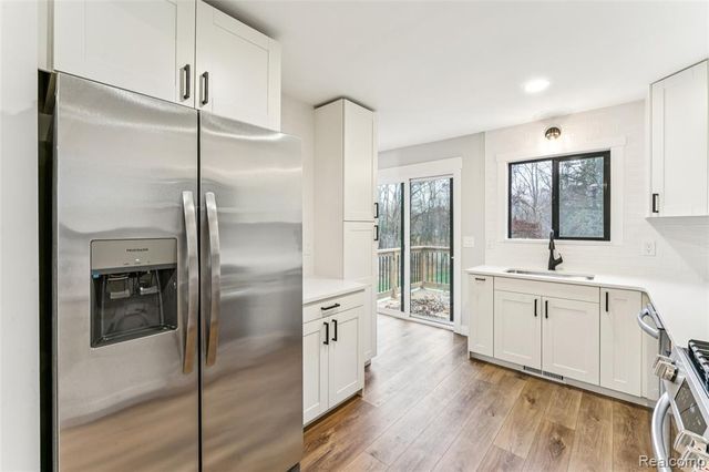 9398 Ortonville Road, Clarkston, MI 48348