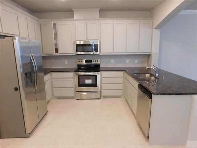 2555 Adam Lane, Lewisville, TX 75056