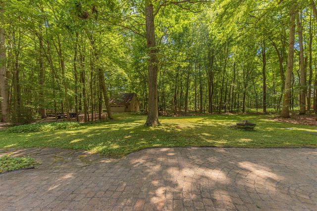 7421 Black Forest Drive, Dexter, MI 48130