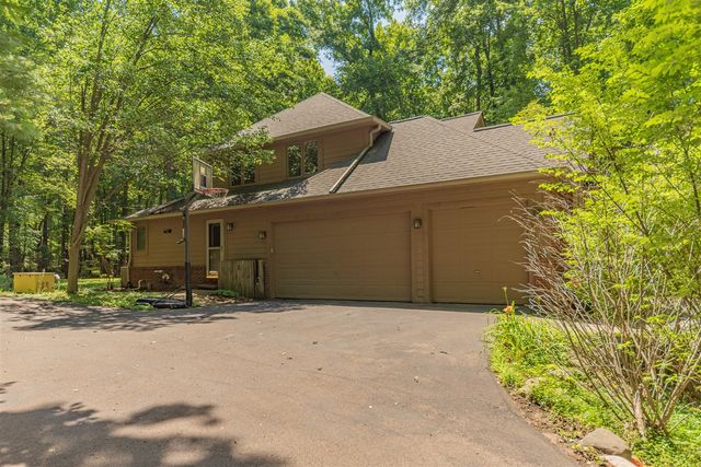 7421 Black Forest Drive, Dexter, MI 48130