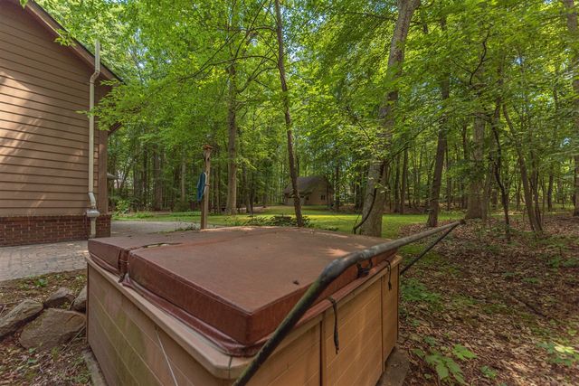 7421 Black Forest Drive, Dexter, MI 48130