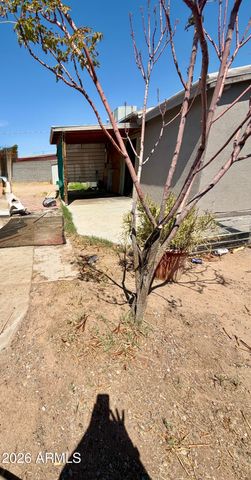 3301 W HOLLY Street, Phoenix, AZ 85009