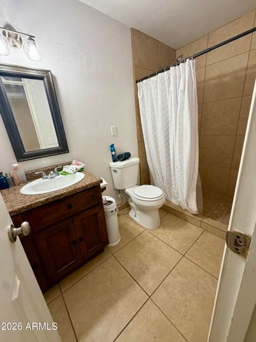 3301 W HOLLY Street, Phoenix, AZ 85009