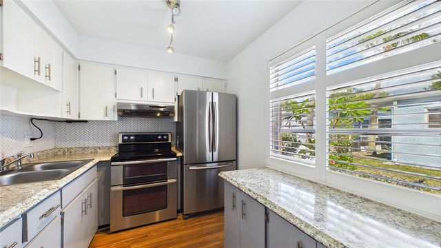 325 SKY LOCH DRIVE W, Dunedin, FL 34698