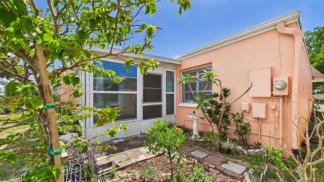 325 SKY LOCH DRIVE W, Dunedin, FL 34698