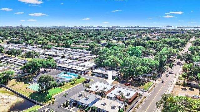 325 SKY LOCH DRIVE W, Dunedin, FL 34698