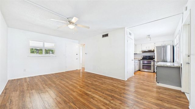 325 SKY LOCH DRIVE W, Dunedin, FL 34698