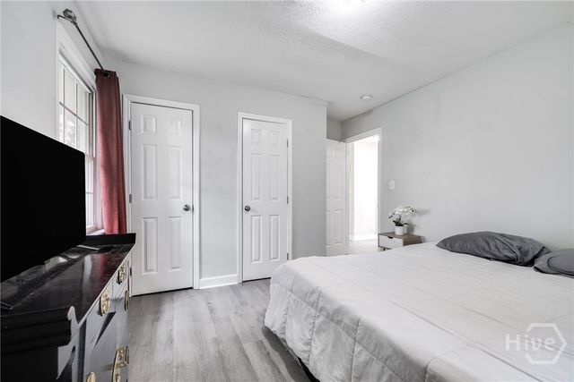 2004 N Fernwood Drive, Savannah, GA 31404