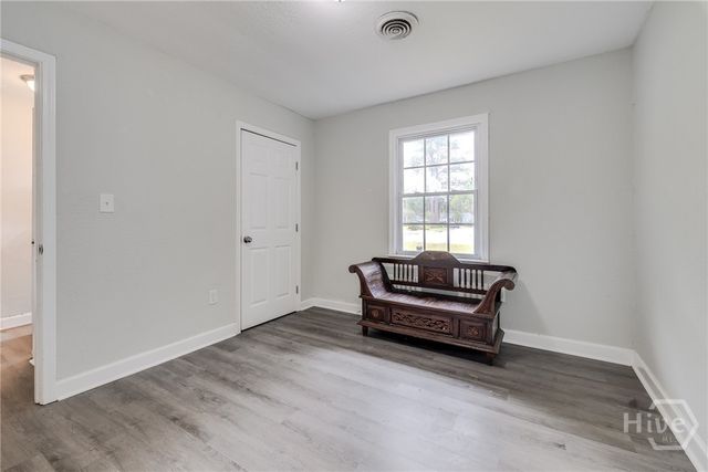 2004 N Fernwood Drive, Savannah, GA 31404