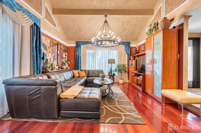 690 Elton Adelphia Road, Freehold, NJ 07728
