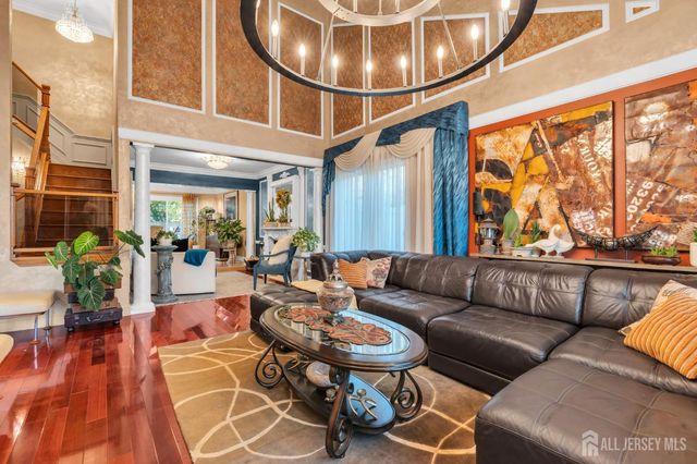 690 Elton Adelphia Road, Freehold, NJ 07728