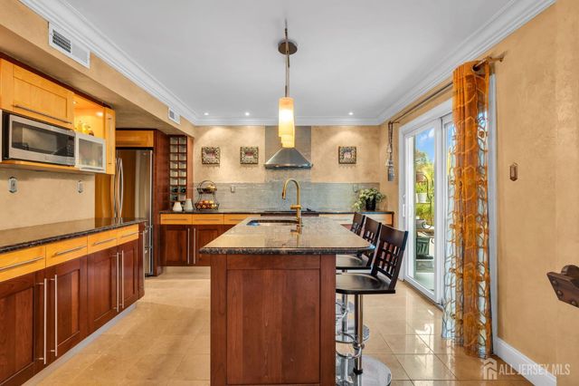 690 Elton Adelphia Road, Freehold, NJ 07728