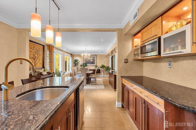 690 Elton Adelphia Road, Freehold, NJ 07728