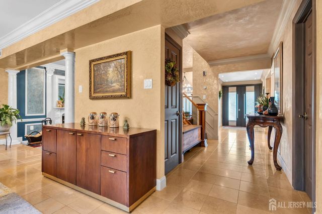 690 Elton Adelphia Road, Freehold, NJ 07728