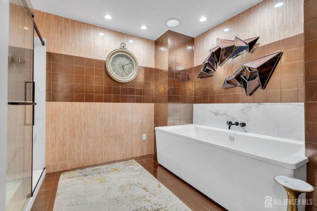 690 Elton Adelphia Road, Freehold, NJ 07728