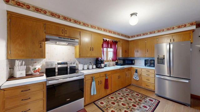 522 W Foster STREET, Tomah, WI 54660