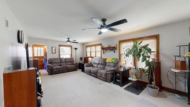 522 W Foster STREET, Tomah, WI 54660