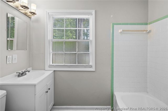 4917 Ashton Road, Fayetteville, NC 28304