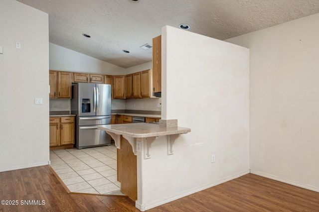 2525 Tierra Grande Court, Las Cruces, NM 88011