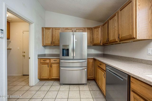2525 Tierra Grande Court, Las Cruces, NM 88011