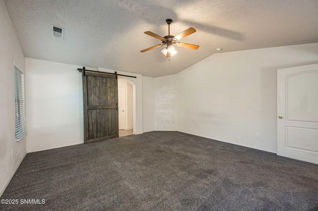 2525 Tierra Grande Court, Las Cruces, NM 88011