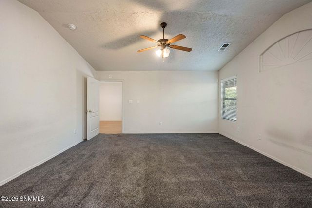 2525 Tierra Grande Court, Las Cruces, NM 88011