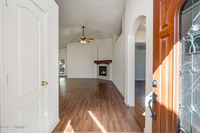 2525 Tierra Grande Court, Las Cruces, NM 88011