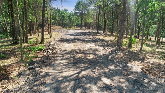 16275 Lovings Road, Heavener, OK 74937