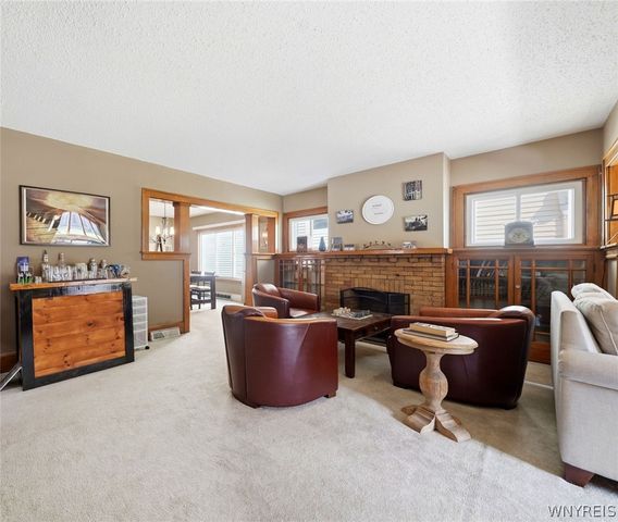 34 Cunard Road, Buffalo, NY 14216
