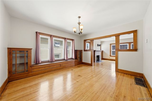 34 Cunard Road, Buffalo, NY 14216