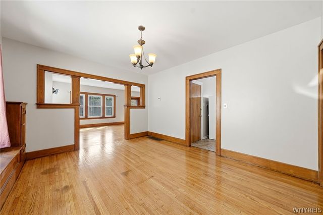 34 Cunard Road, Buffalo, NY 14216