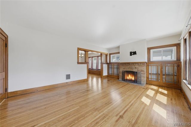 34 Cunard Road, Buffalo, NY 14216