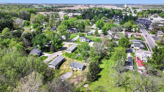 412 S Maple Street, Milford, IN 46542