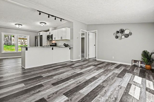 412 S Maple Street, Milford, IN 46542