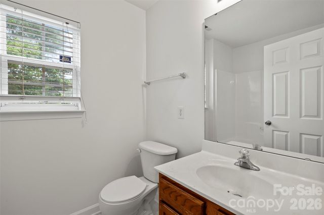 6618 Wicked Oak Lane, Charlotte, NC 28216