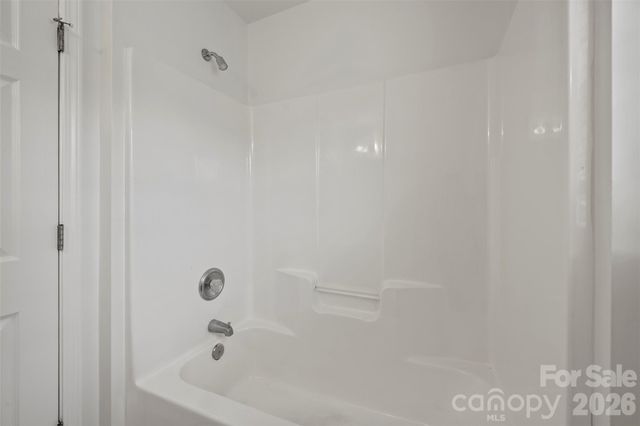 6618 Wicked Oak Lane, Charlotte, NC 28216
