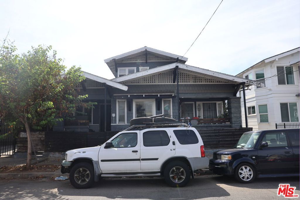 1237 Fedora Street, Los Angeles, CA 90006 — photo 2