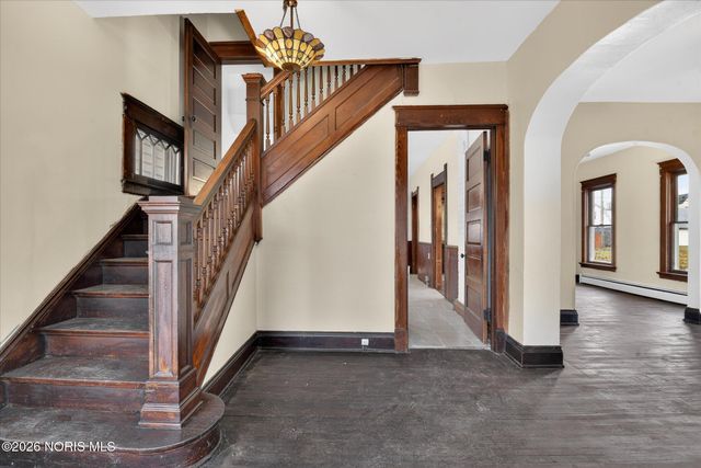 1661 Oak Street, Toledo, OH 43605