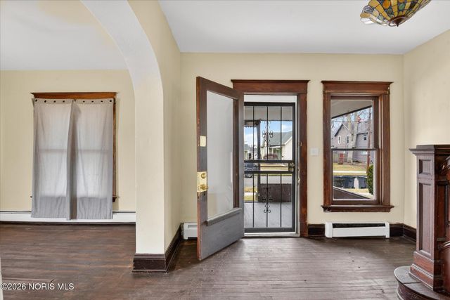 1661 Oak Street, Toledo, OH 43605