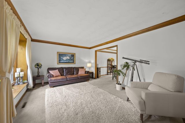 1235 Crooked Tree Court, Westerville, OH 43081