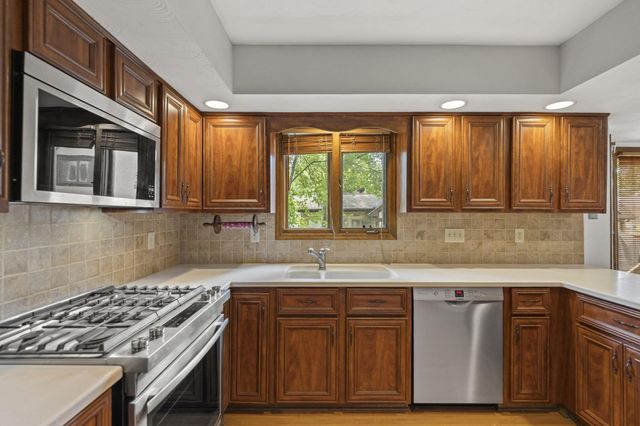 1235 Crooked Tree Court, Westerville, OH 43081