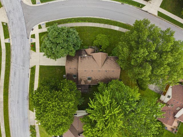 1235 Crooked Tree Court, Westerville, OH 43081