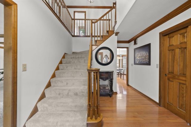 1235 Crooked Tree Court, Westerville, OH 43081