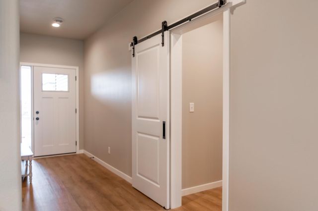 6272 86th Avenue S, Horace, ND 58047