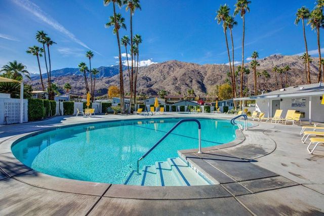 315 Kona Lane, Palm Springs, CA 92264